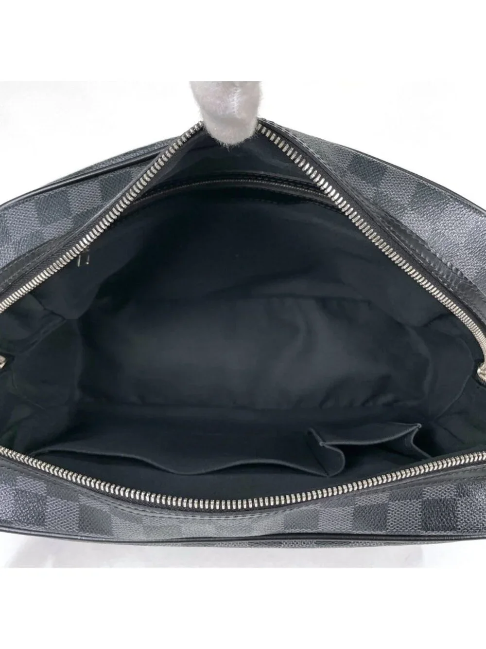 Louis Vuitton this authentic